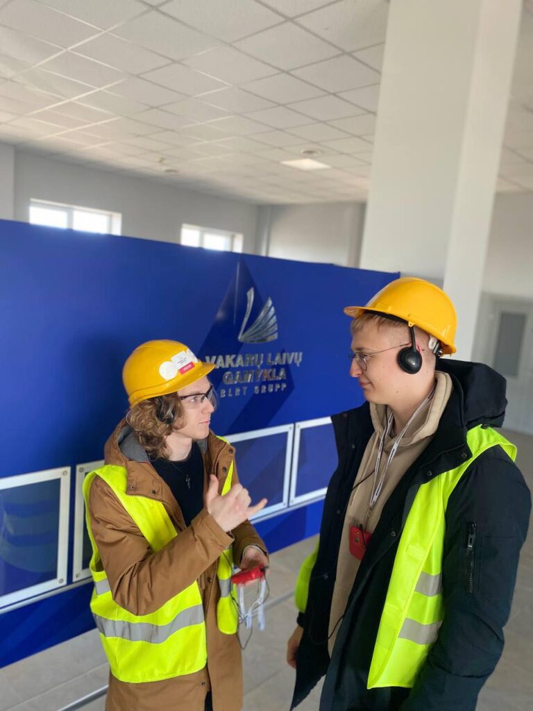 Artimųjų profesijos – moksleiviams kryptis apsispręsti