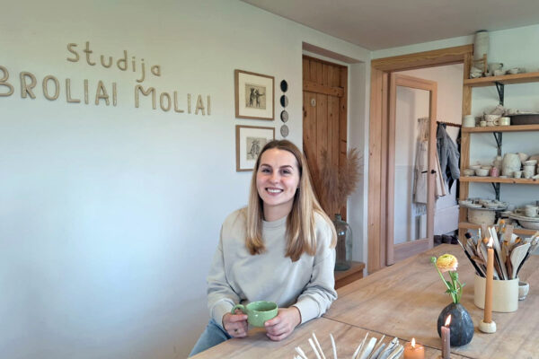 „Broliai moliai“ – vieta, kur žmonės kuria ne tik daiktus, bet ir ryšius