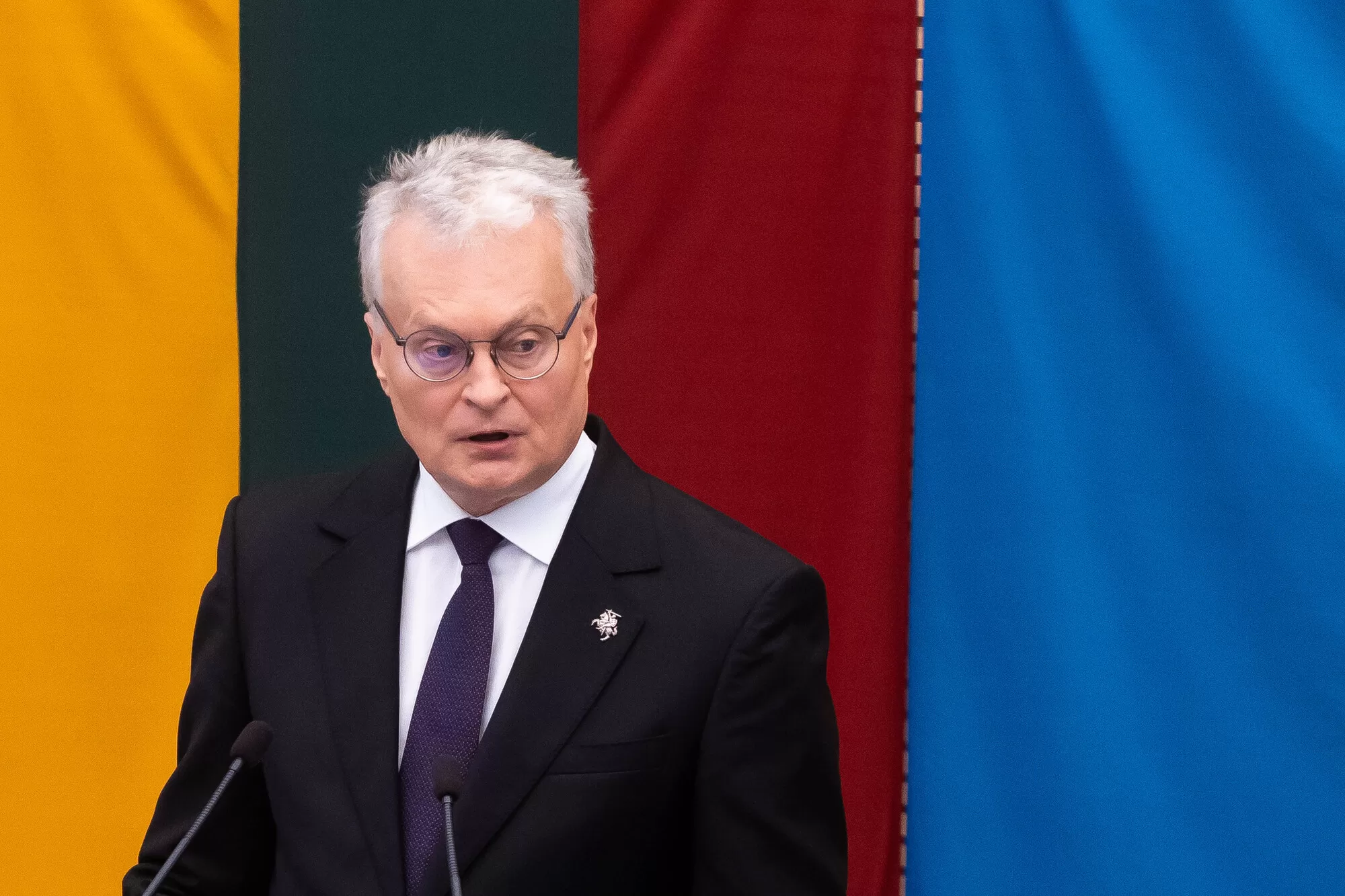 G. Nausėda Seime perskaitė metinį pranešimą: „Dabar ne laikas lengviau atsikvėpti“