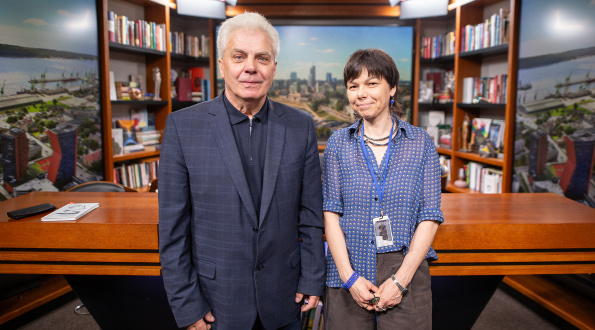 „Rašytojų svetainė”. Kaip gimsta poezija mero kėdėje?