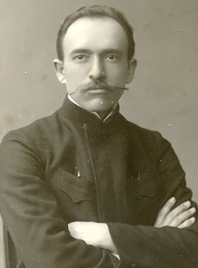 Relikvinių naktinių marškinių taip ir nedrįso dėvėti