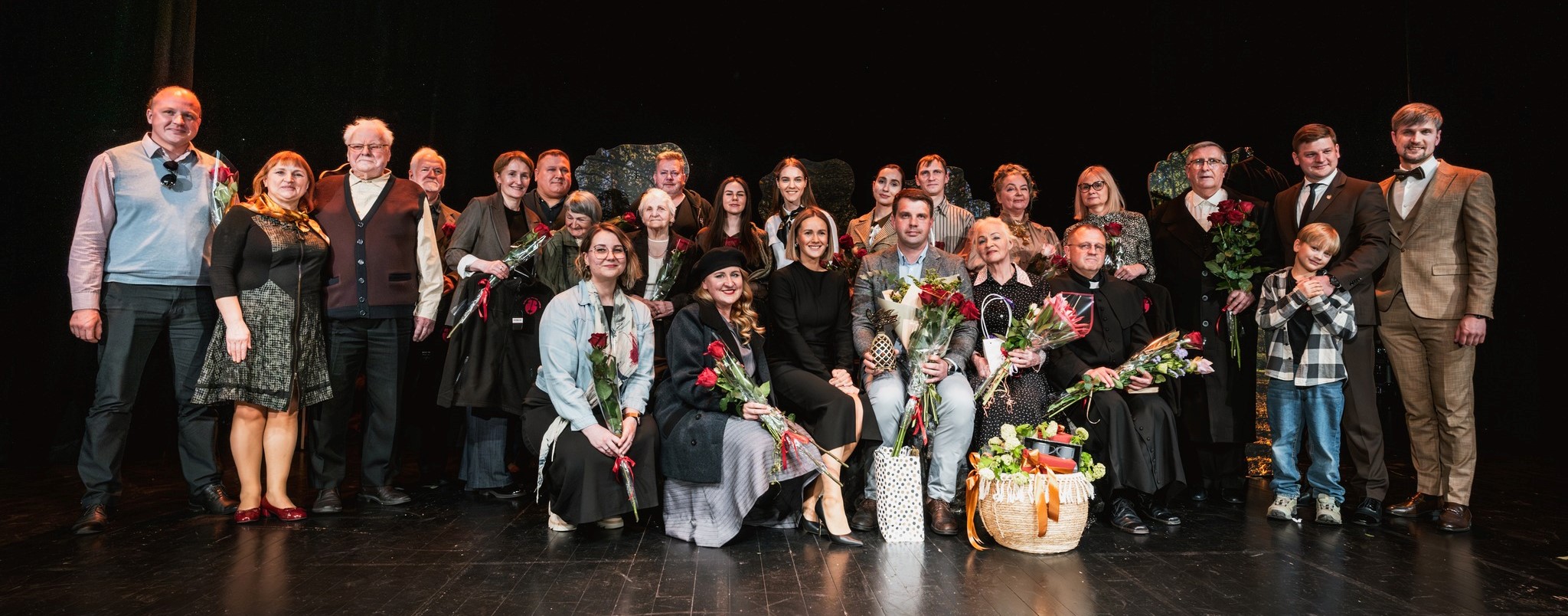 Penktą kartą į Žemaitės dramos teatrą nutūpė „Aukso paukštė“