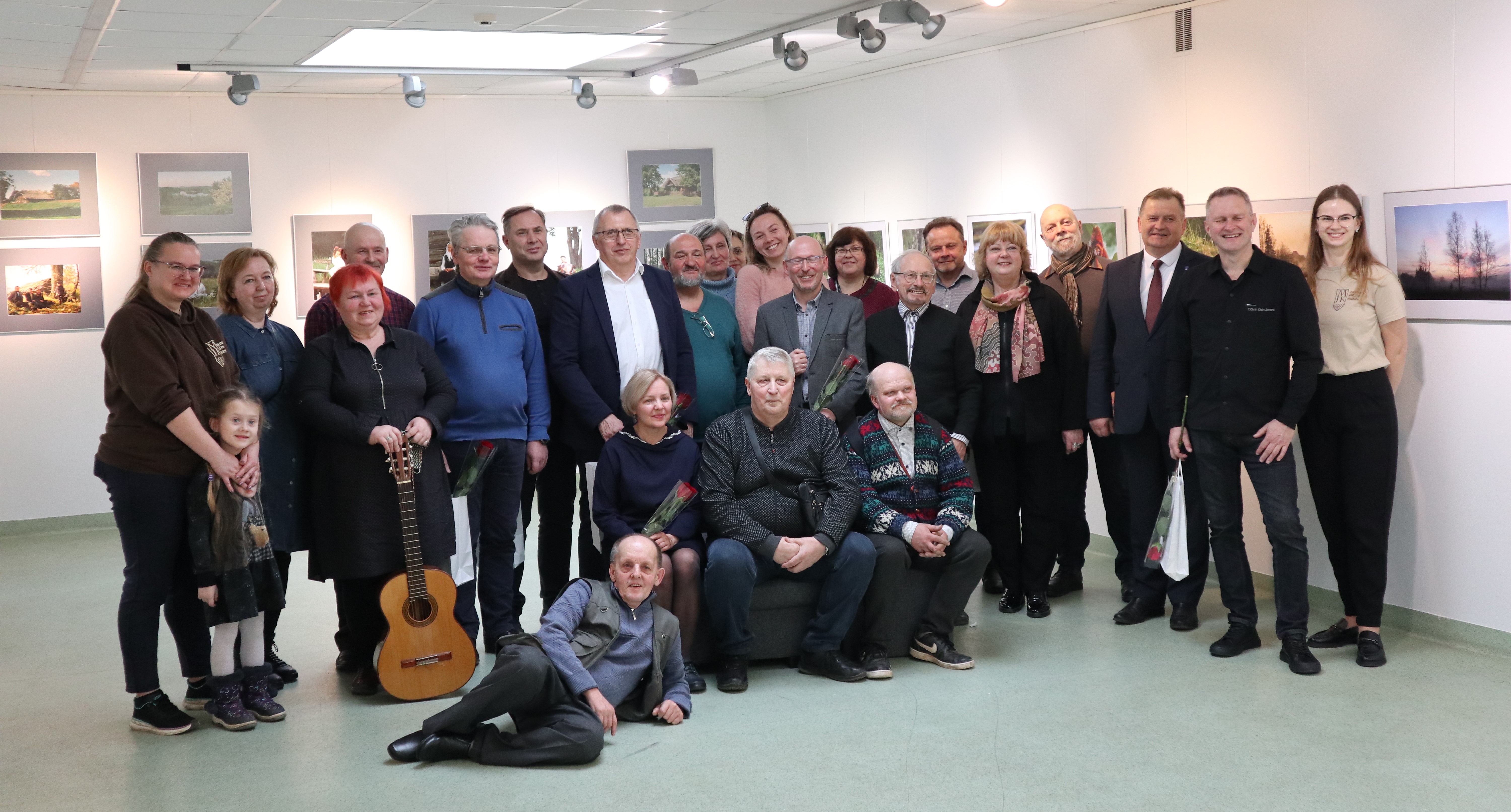 Po „Žaliu skėčiu“ – gražus pasaulis