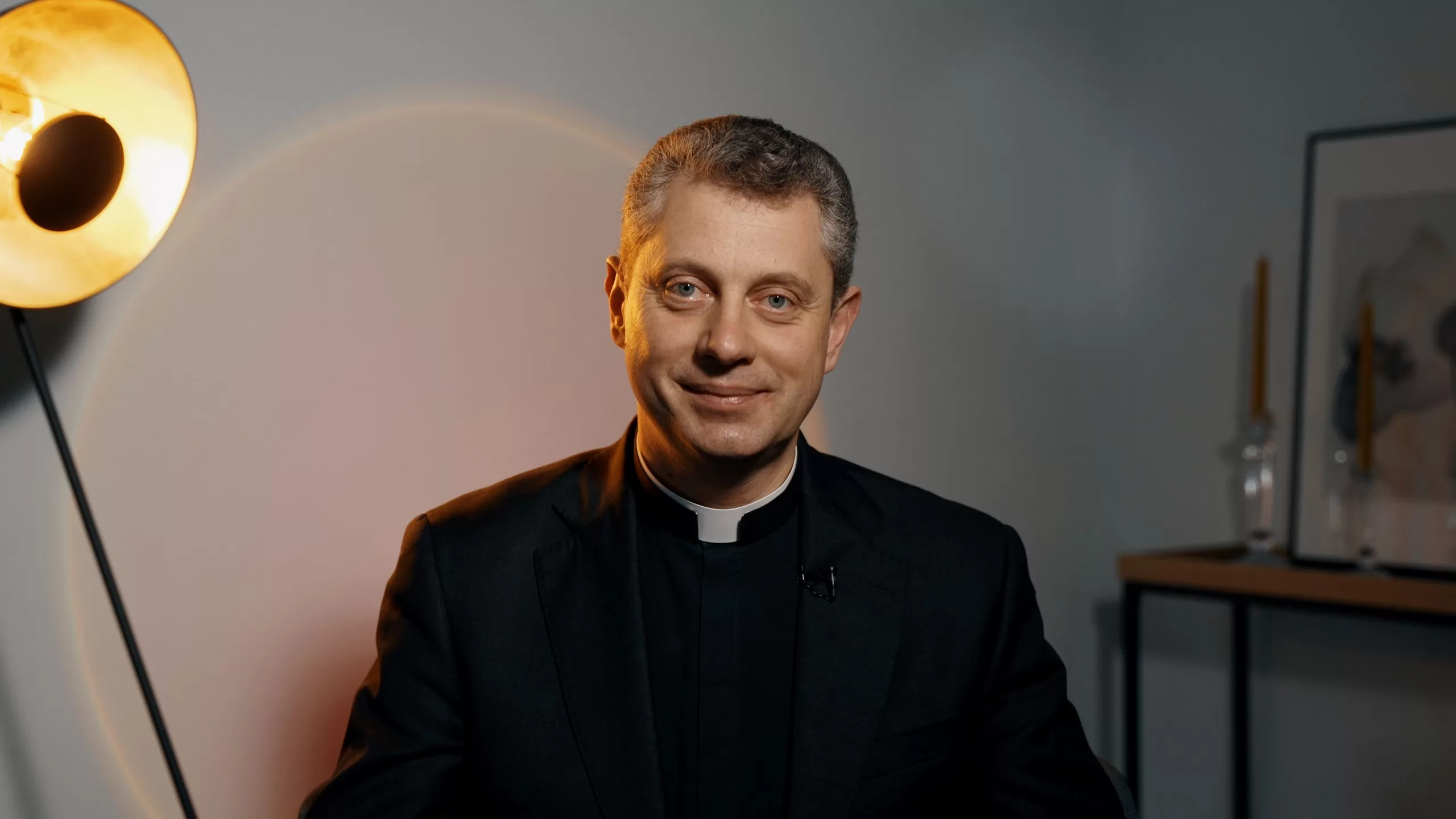 Kunigas R. Doveika: tremtyje išsaugotą tikėjimą dabar riboja 1,2 procento paramos bažnyčiai blokavimas