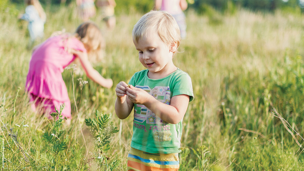 Vaiko rankose – pasaulio ateitis