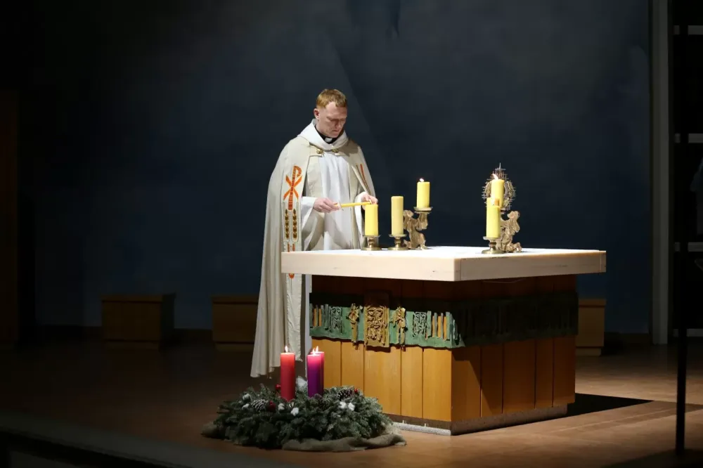 Kunigų seminarijos rektorius M. Bernotavičius: klierikai kremta ne tik Šventąjį Raštą, bet ir politologiją