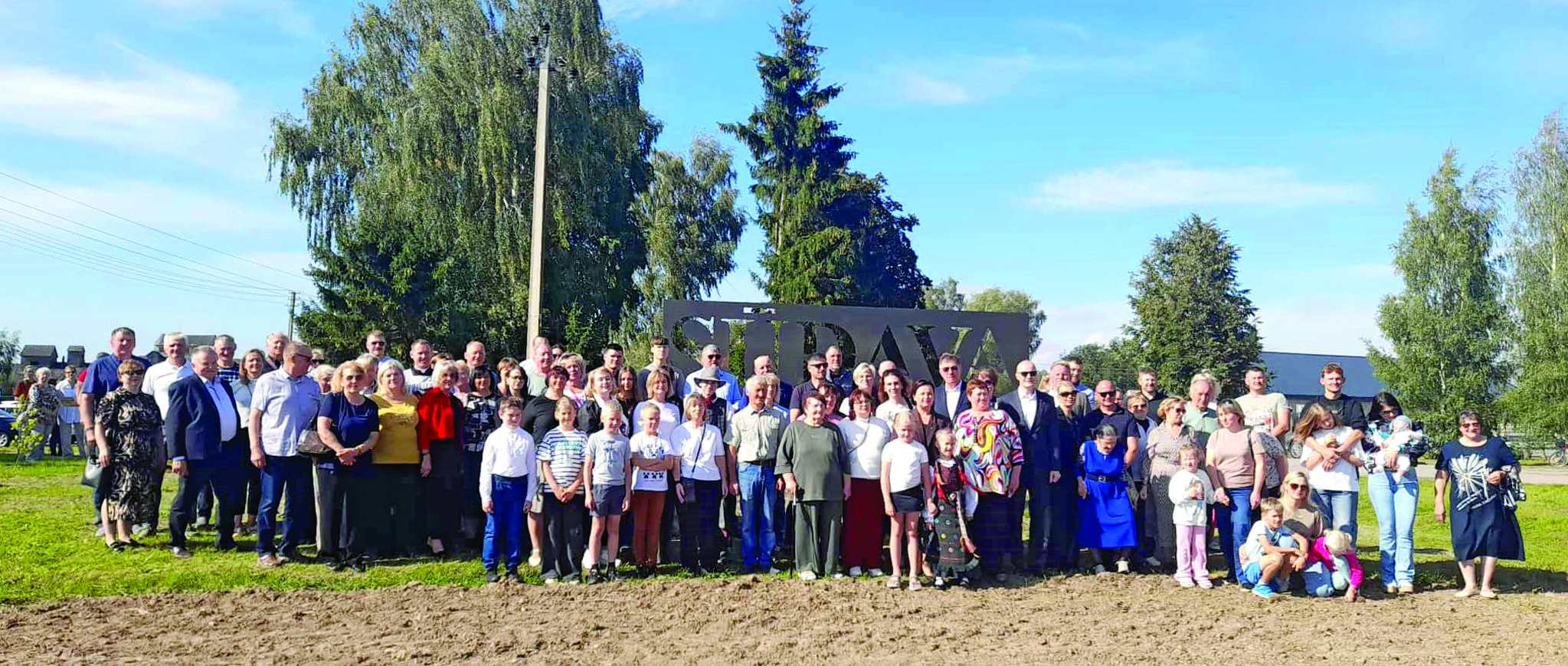 Pagarbą savo kaimui parodė darbais