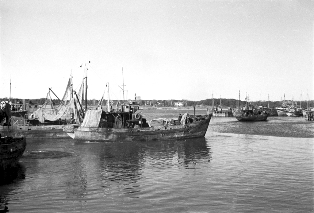 Kuršių nerijoje – naftos bazė