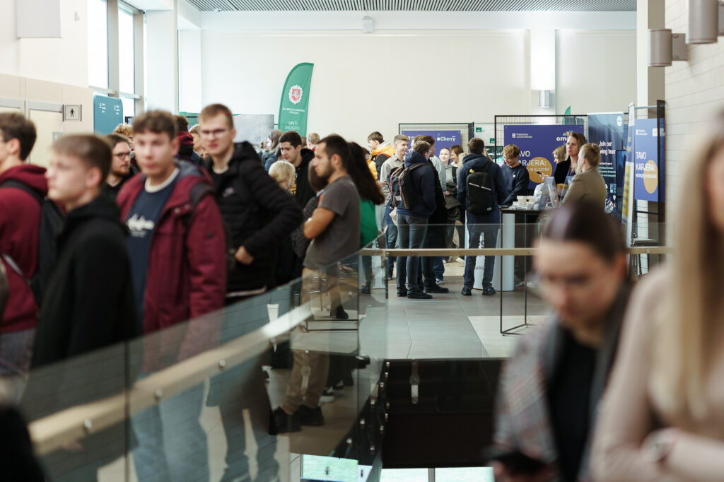 Profesinio kelio pasirinkimui – ir karjeros specialistų, ir karjeros renginių pagalba