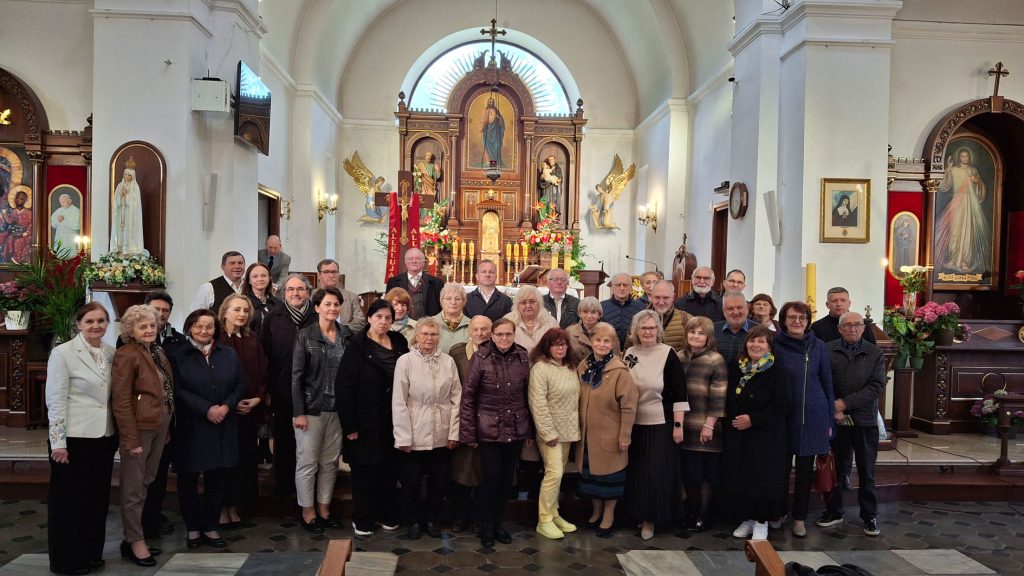 „Vienybės“ poezijos šventė su daina Suvalkuose