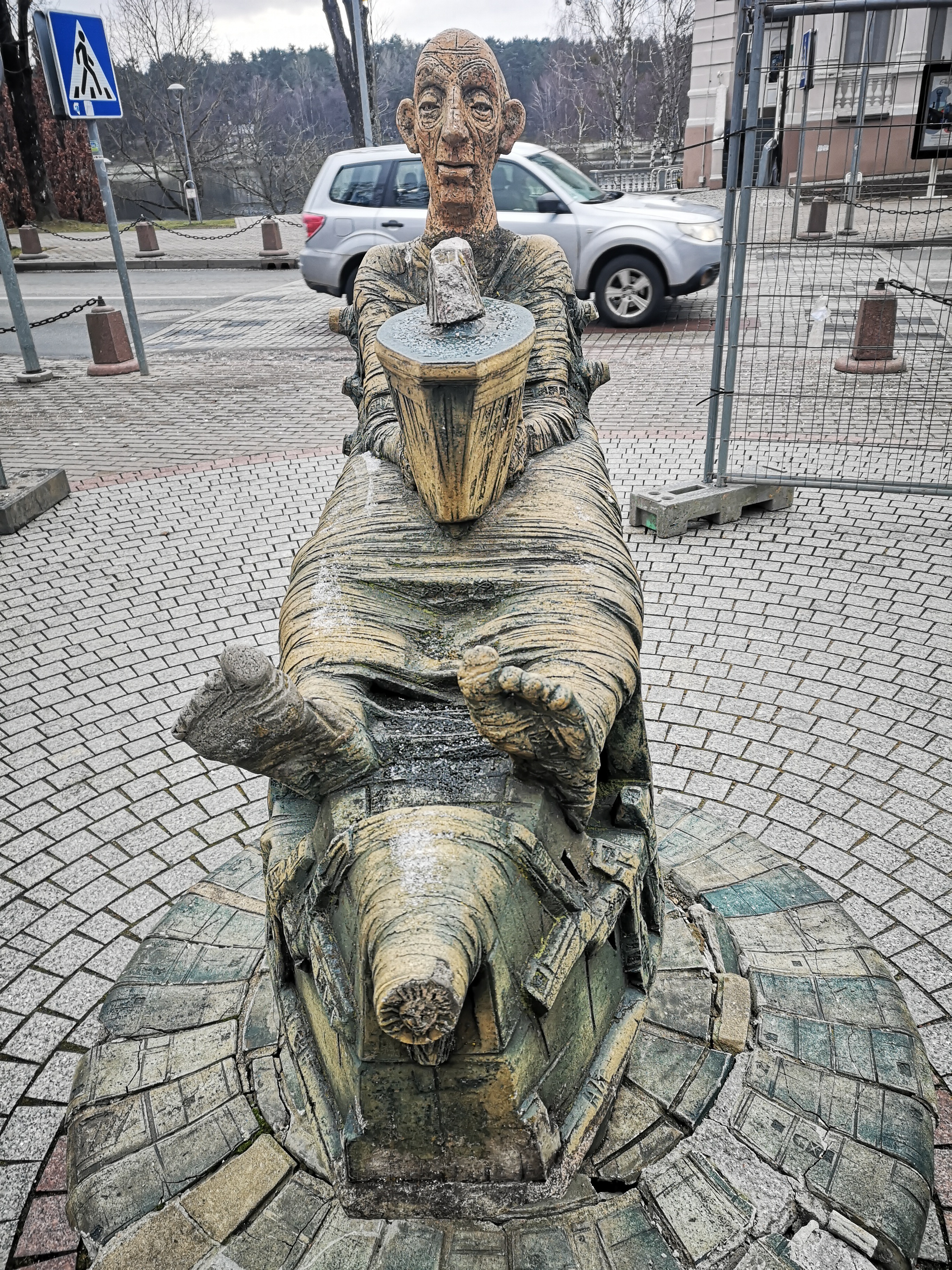 Užmačios pritaikyti Vilniaus alėją šiuolaikiniams poreikiams