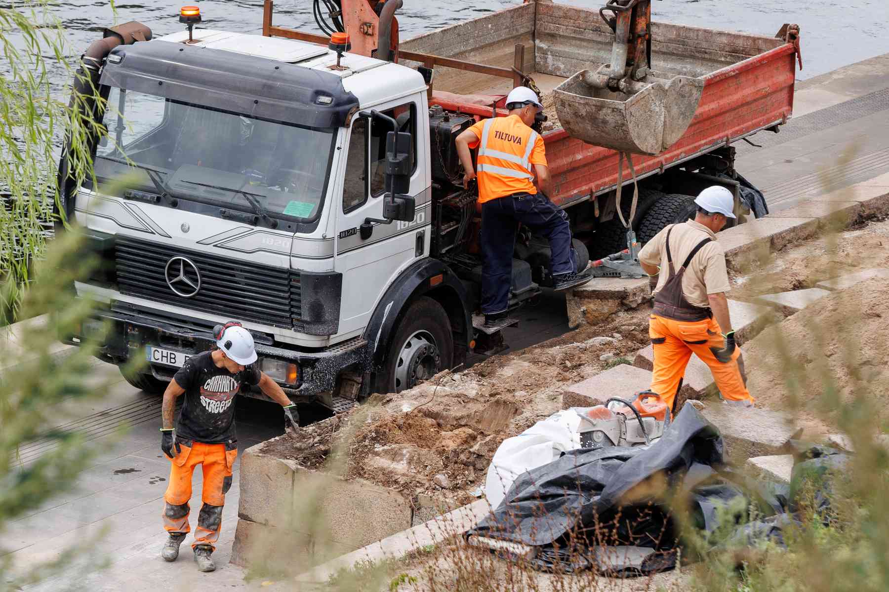 Stabilność na rynku pracy? Prof. Grużewski: „Nie mamy innej możliwości niż migranci”