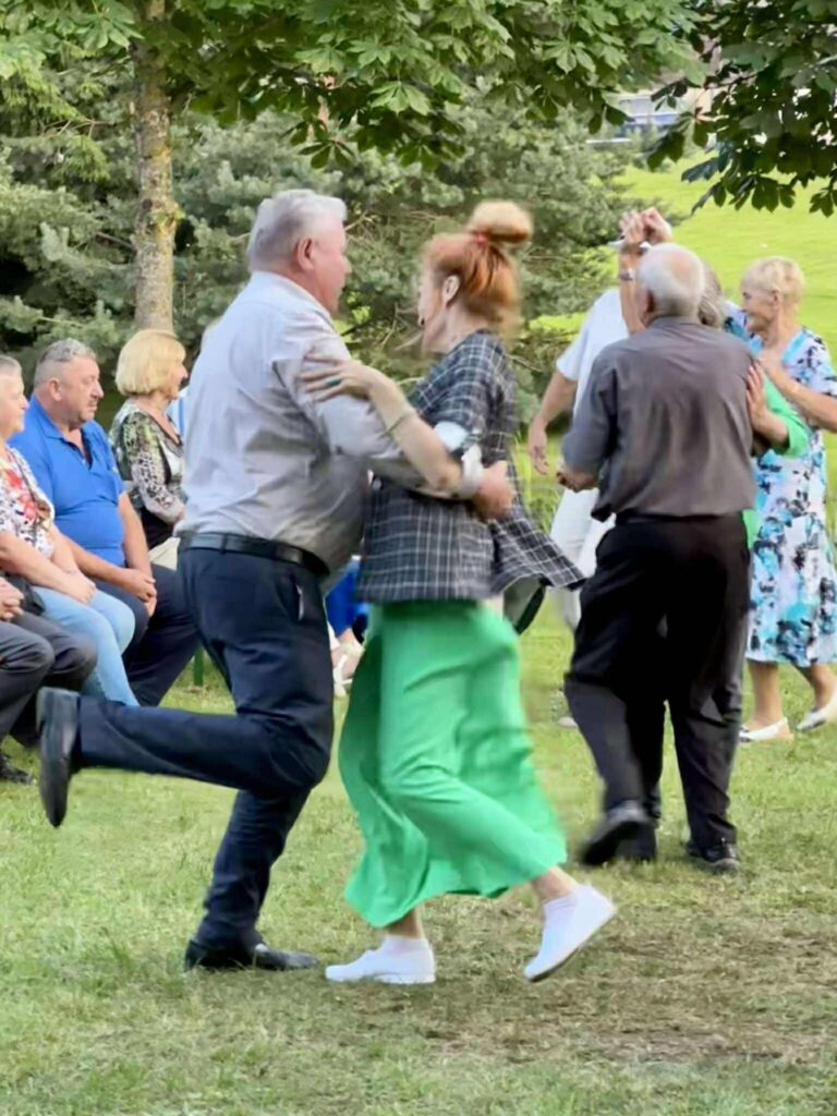 Subatos vakarėlyje – kapelų festivalis Viešintose