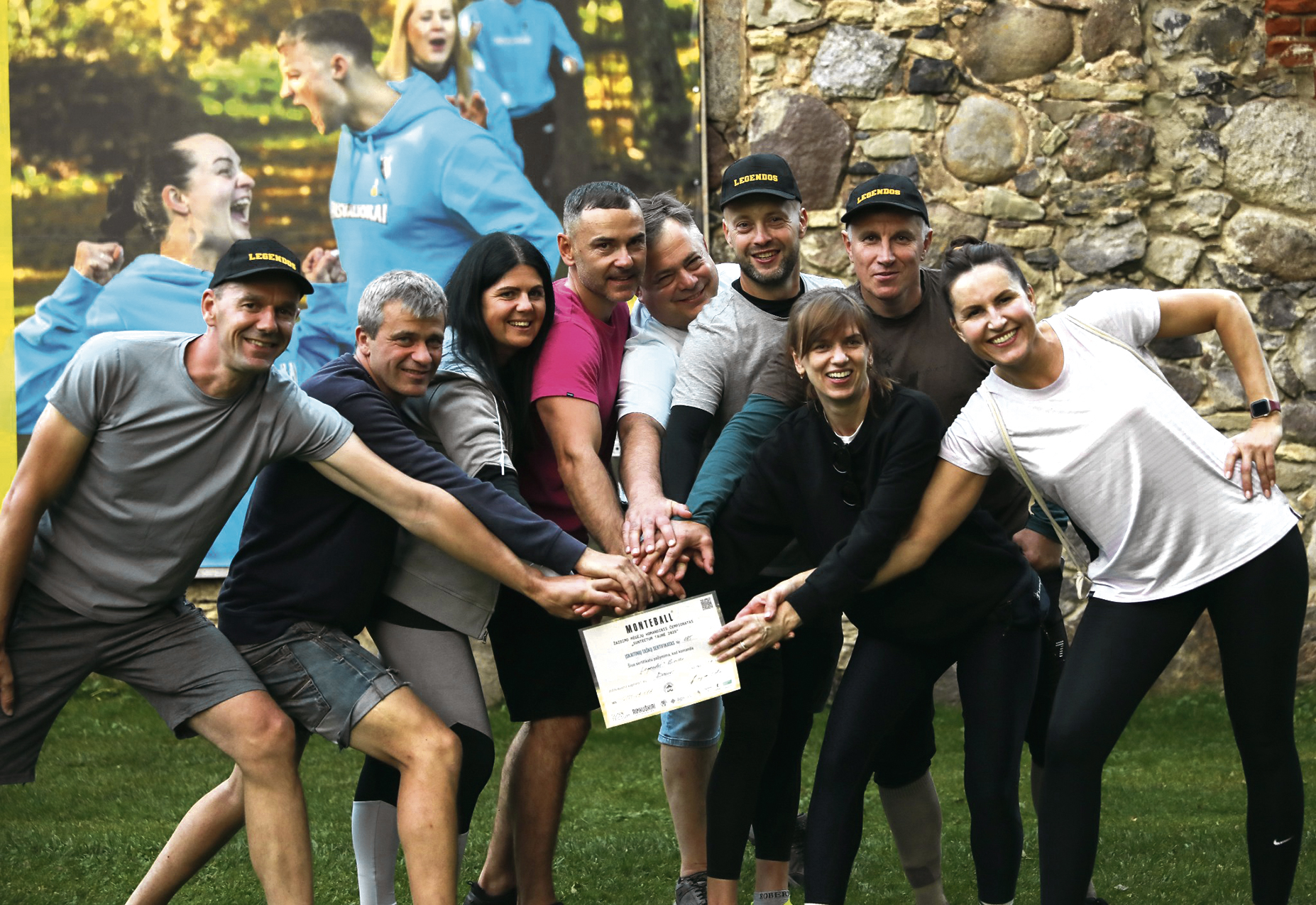 &bdquo;Monteball&ldquo; gali būti žaidžiamas ir asmeni&scaron;kai, ir komandomis. &Scaron;ių metų komandų čempionate dalyvavo per 60 komandų i&scaron; visos Lietuvos, o prizininkai i&scaron;sidalino solidžius prizus. Nuotr. asmeninio albumo